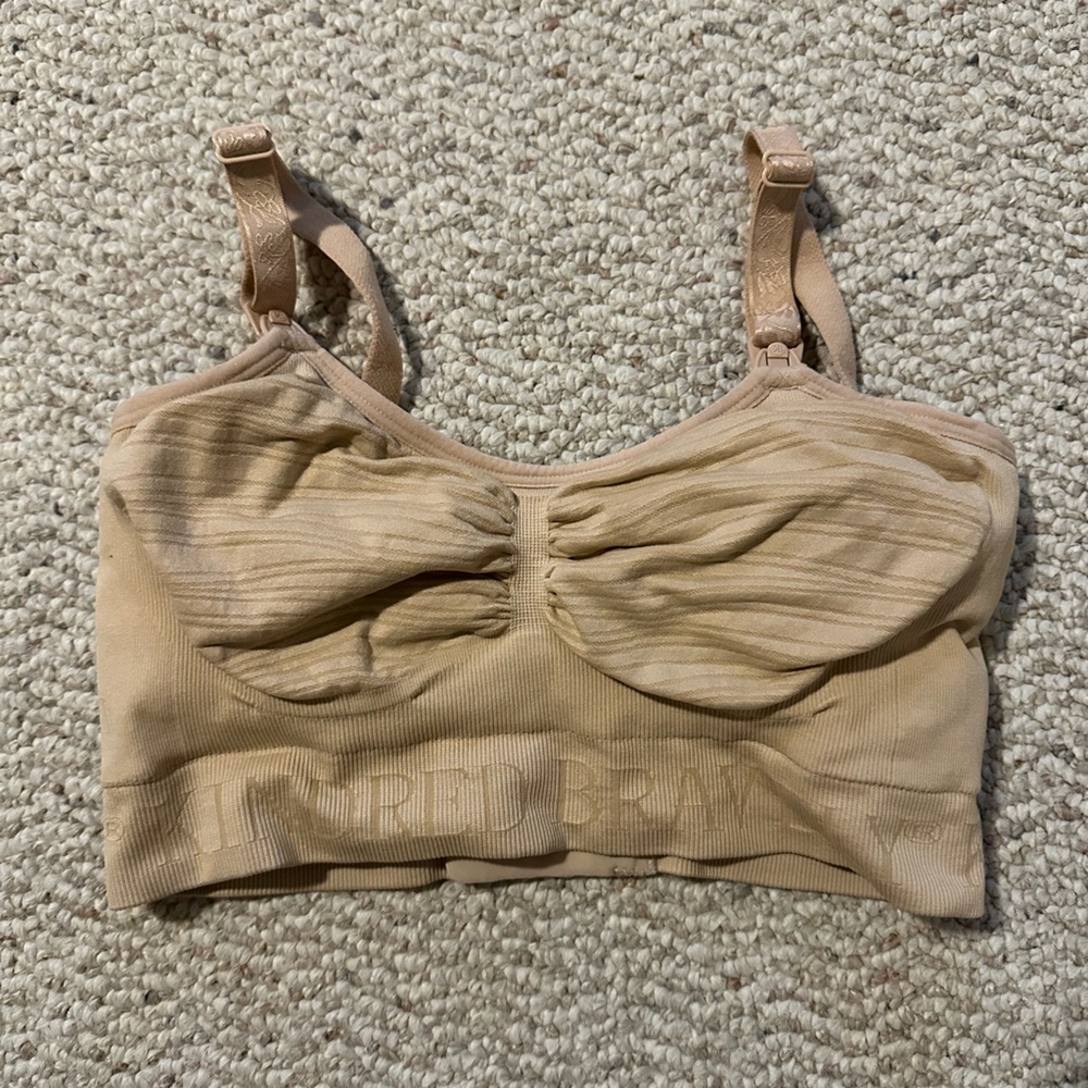 Kindred Bravely Sublime hands free pumping and nursing bra